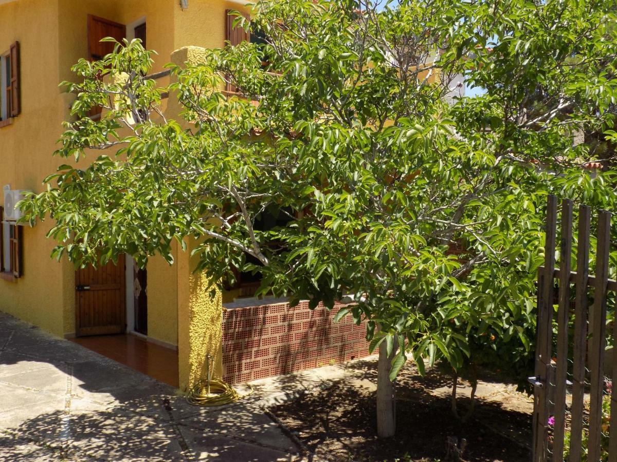 Casa Vacanze Gardenia Соланас Экстерьер фото