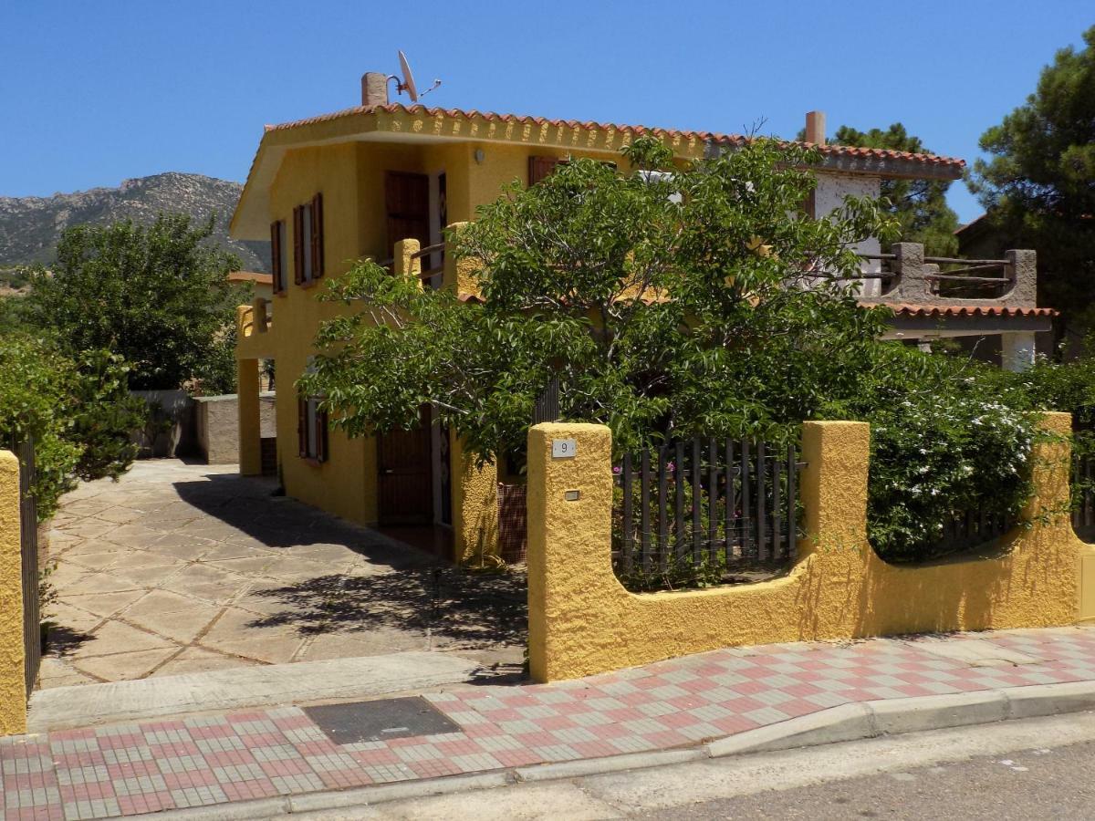 Casa Vacanze Gardenia Соланас Экстерьер фото